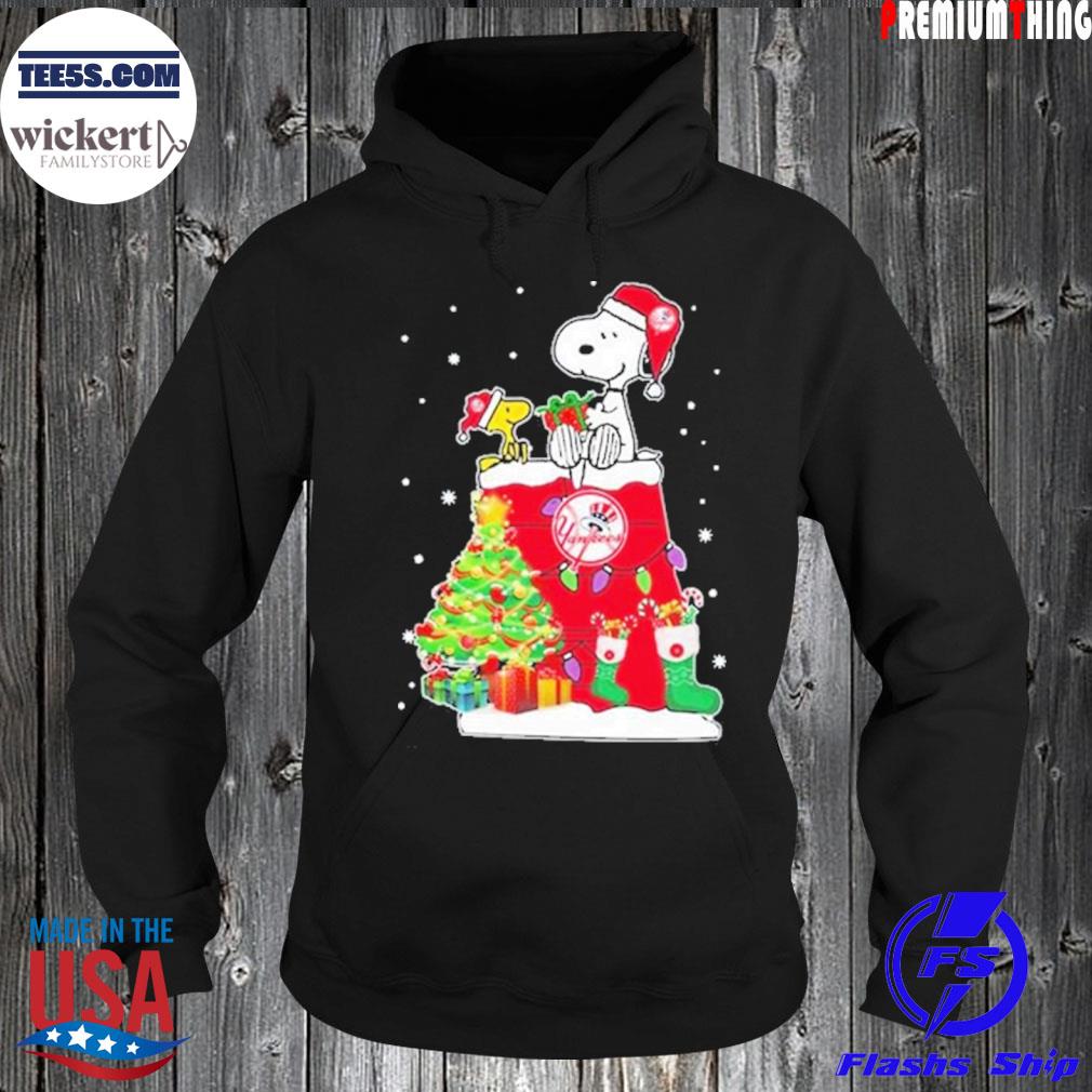 Snoopy And Woodstock New York Yankees Merry Christmas T-s Hoodie
