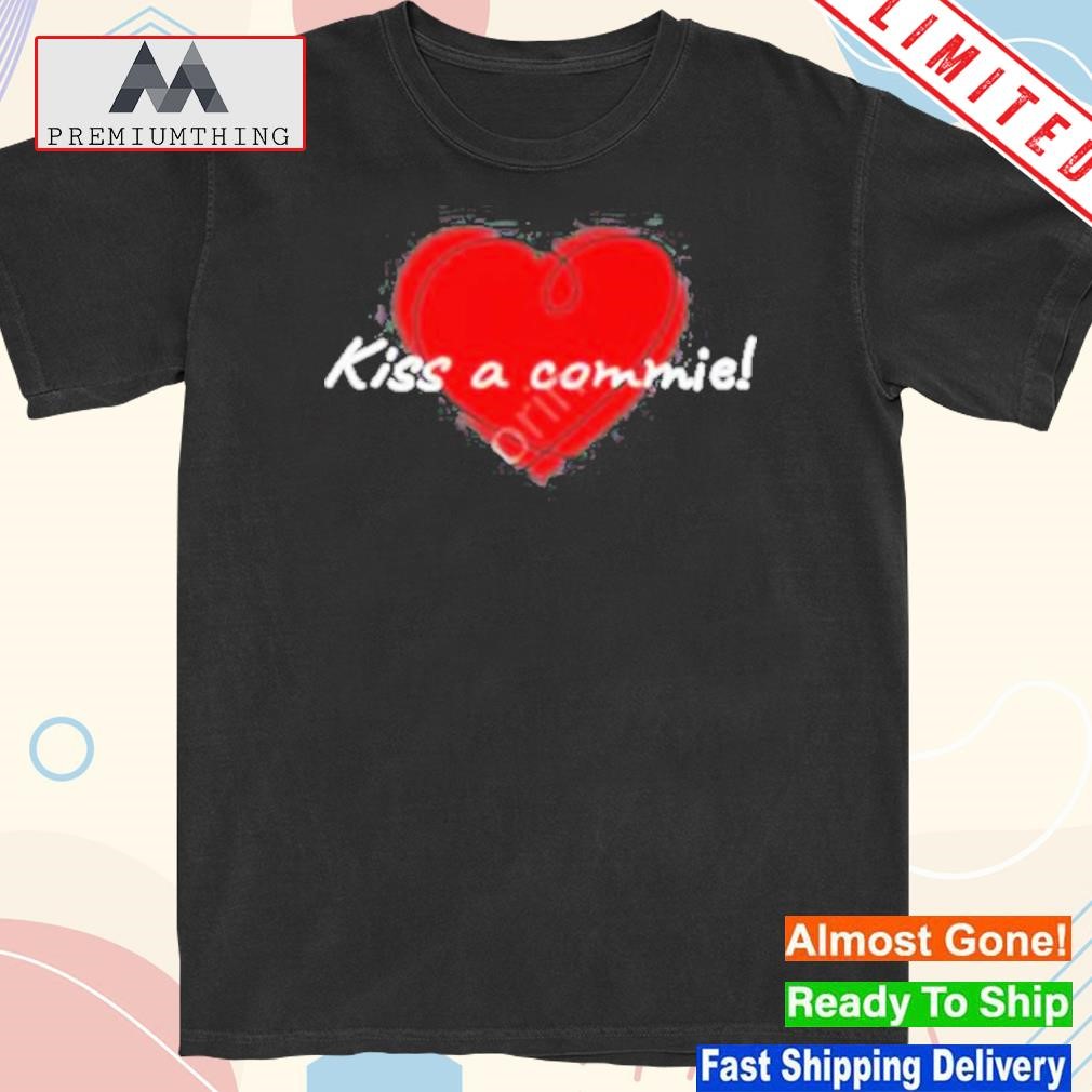 Design kiss a commie shirt