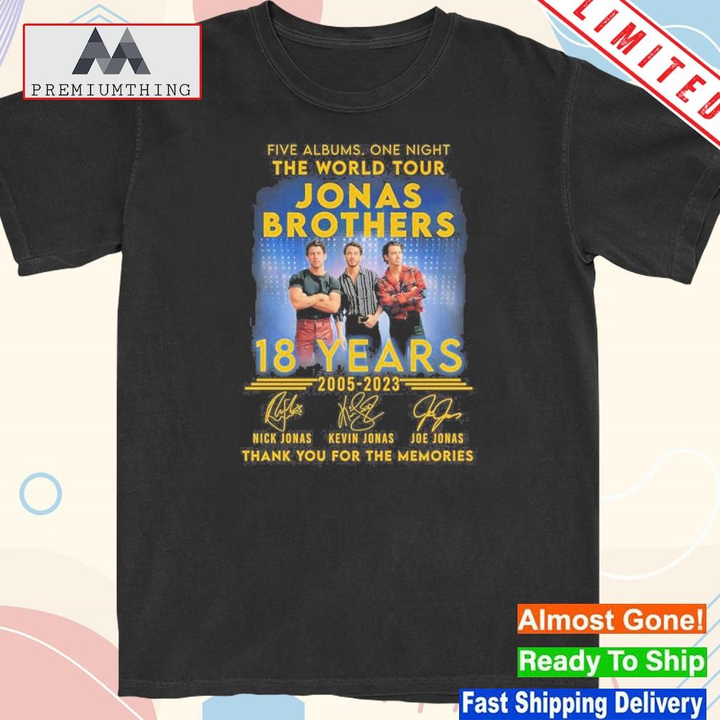 Official one Night The World Tour Jonas Brothers 18 Years 2005-2023 Thank You For The Memories Signatures T-Shirt