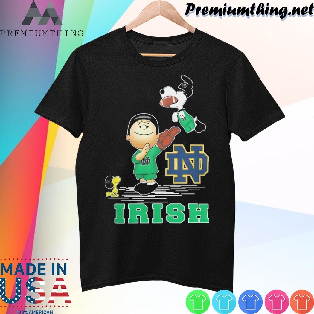 Design Snoopy and friends Notre Dame Fighting Irish The Peanuts Christmas 2023 shirt